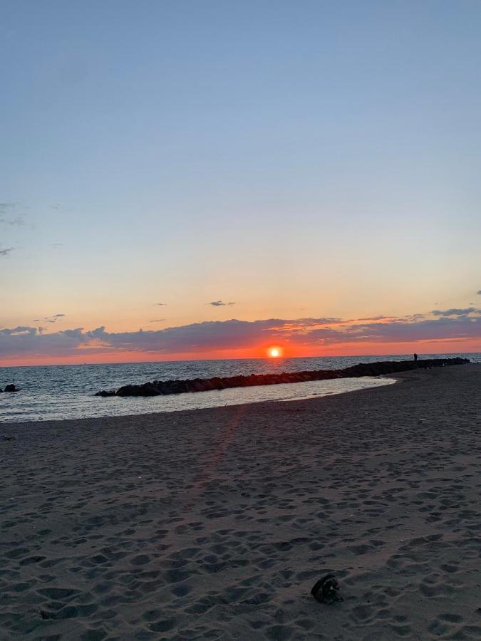 Villa Pisola Fiumicino Airport - Seafront Kültér fotó