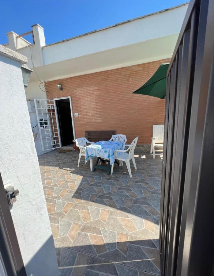 Villa Pisola Fiumicino Airport - Seafront Kültér fotó
