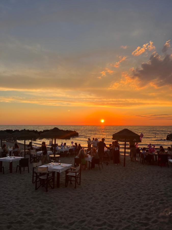 Villa Pisola Fiumicino Airport - Seafront Kültér fotó